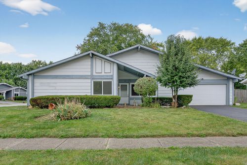 5200 Curtis Ln, Hanover Park, IL, 60133-5110 | Card Image