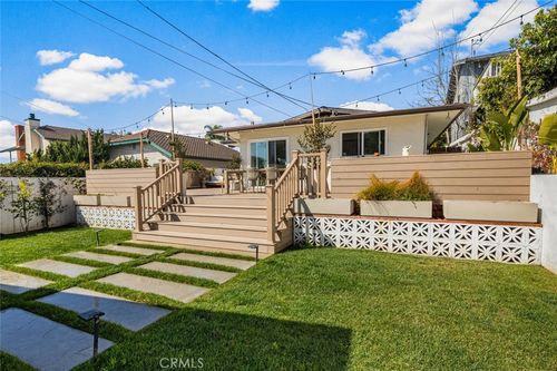 131 W Avenida Cordoba, San Clemente, CA, 92672-4213 | Card Image