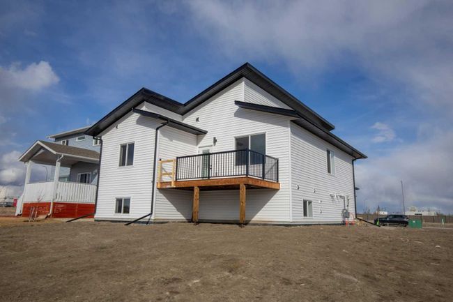 10341 128 Avenue, Home with 5 bedrooms, 3 bathrooms and 4 parking in Grande Prairie AB | Image 17