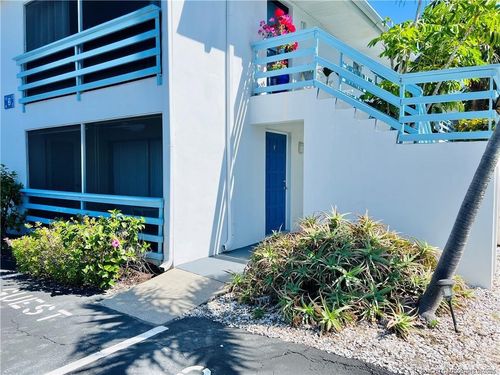 apt-2-5-11000 Ocean Dr, Jensen Beach, FL, 34957-2618 | Card Image