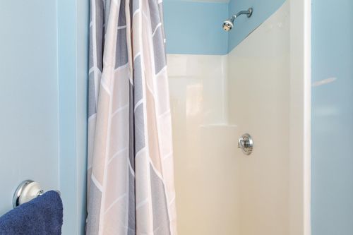 g1-6 Ashworth Avenue, Hampton, NH, 03842 | Card Image