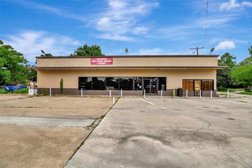 9240 State Highway 75 S, New Waverly, TX, 77358-4222 | Card Image