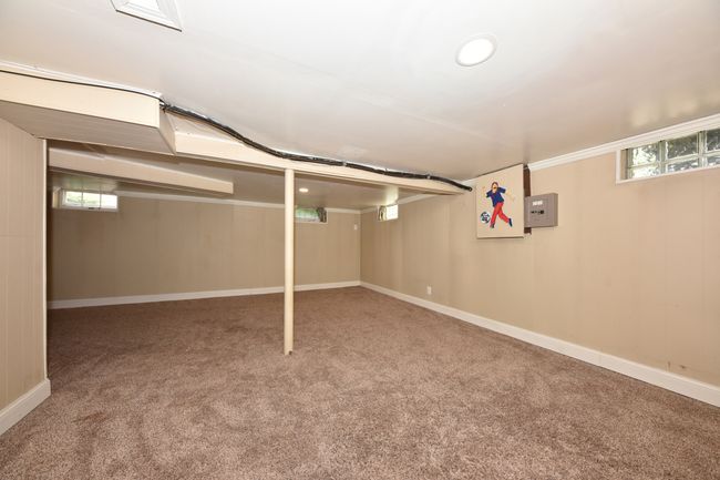 4772 N Diversey Blvd, House other with 3 bedrooms, 1 bathrooms and null parking in Whitefish Bay WI | Image 27