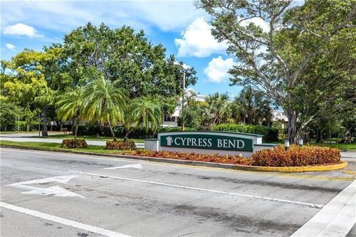 905-2200 S Cypress Bend Dr, Pompano Beach, FL, 33069-5633 | Card Image