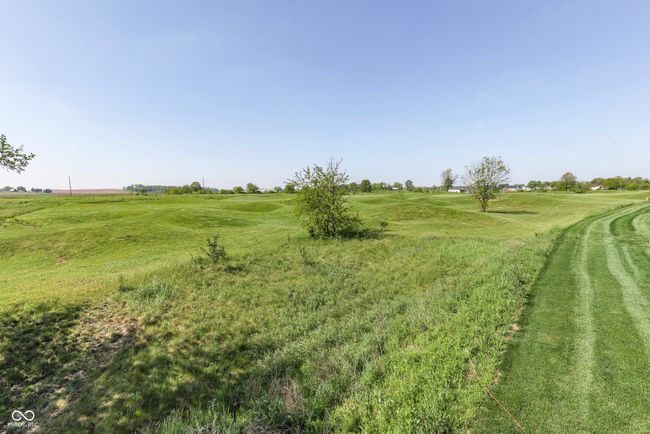 A country setting will help you ease your daily stressors | Image 7