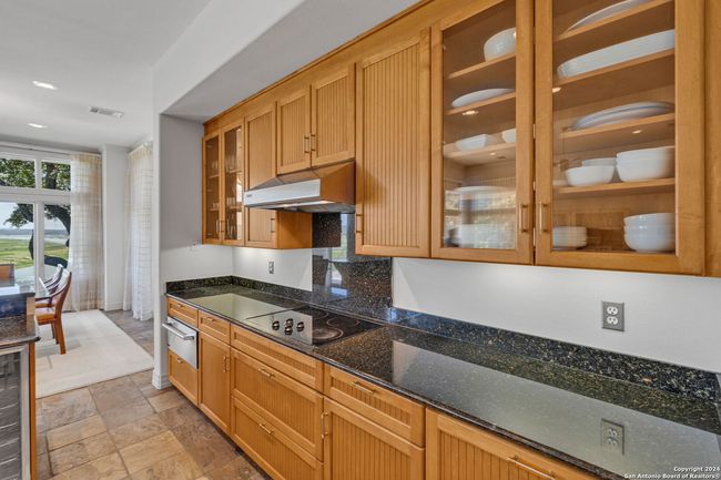 UNIT-8 - 27000 Catamaran Dr, House other with 4 bedrooms, 4 bathrooms and null parking in SPICEWOOD TX | Image 8