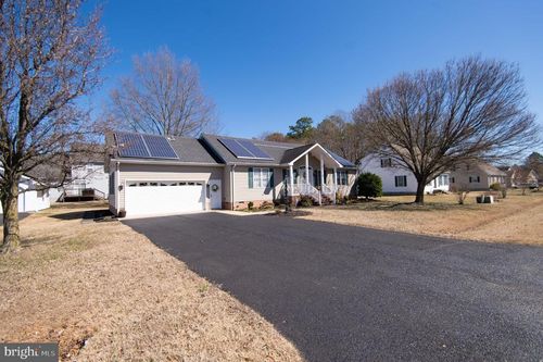 9 Holly Ter, CAMBRIDGE, MD, 21613-1301 | Card Image
