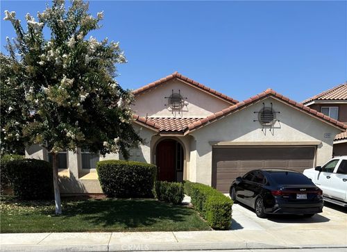 4146 Lovitt Cir, Lake Elsinore, CA, 92530-2006 | Card Image