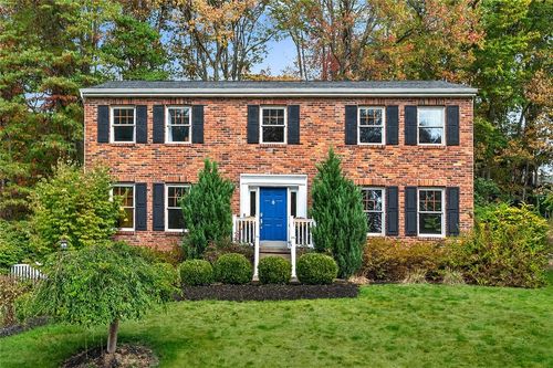 122 Rippling Brook Dr, Sewickley, PA, 15143-9503 | Card Image