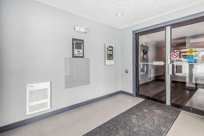 206 - 15207 1 Street Se, Home with 2 bedrooms, 2 bathrooms and 1 parking in Calgary AB | Image 34