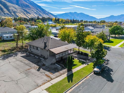 489 S 500 E, Provo, UT, 84606-4833 | Card Image