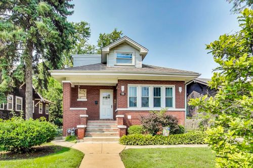 284 Addison Rd, Riverside, IL, 60546-2039 | Card Image