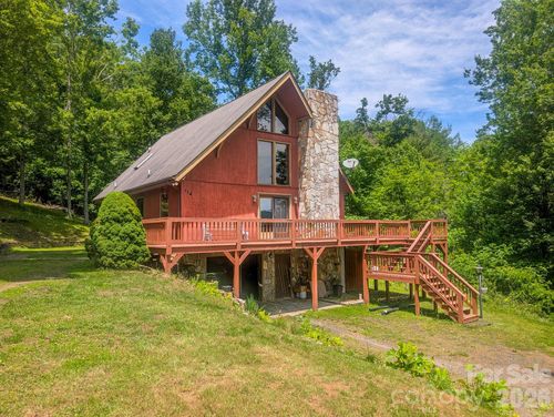 114 Dewberry Ln, Burnsville, NC, 28714-5563 | Card Image