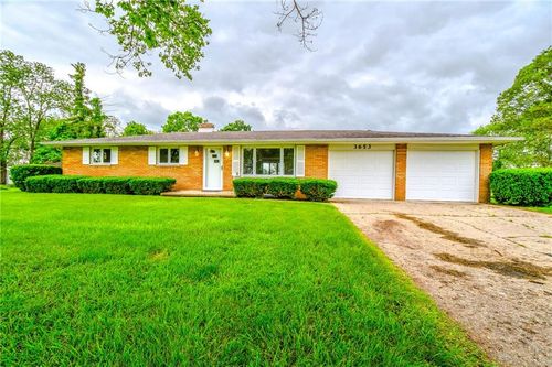 3653 Cloverdale Rd, Medway, OH, 45341-9760 | Card Image
