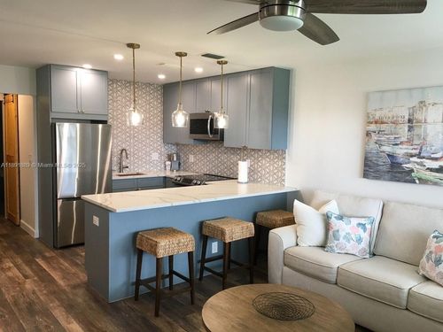 apt-207-240 Horizons W, Boynton Beach, FL, 33435-5025 | Card Image