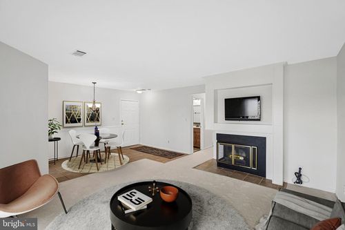 11144 Beaver Trail Ct, RESTON, VA, 20191-4318 | Card Image
