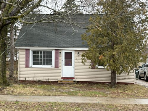 1381 Madison St, Muskegon, MI, 49442-5250 | Card Image