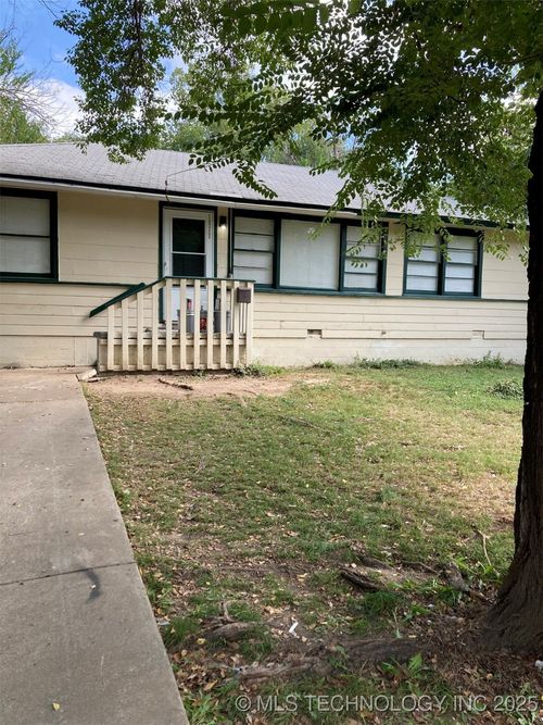 1577 N Louisville Ave, Tulsa, OK, 74115-4953 | Card Image