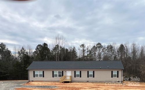133 Plank Barn Ln, Stony Point, NC, 28678-9217 | Card Image