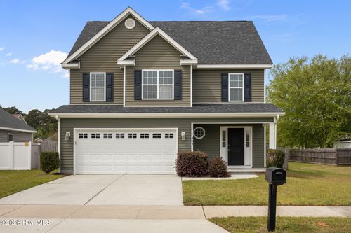 404 Knoll Cir, Greenville, NC, 27858-9542 | Card Image