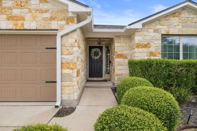 1008 Beacon Cove, House other with 3 bedrooms, 2 bathrooms and 2 parking in Hutto TX | Image 2