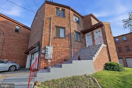 9101 Old Newtown Rd, PHILADELPHIA, PA, 19115-5008 | Card Image