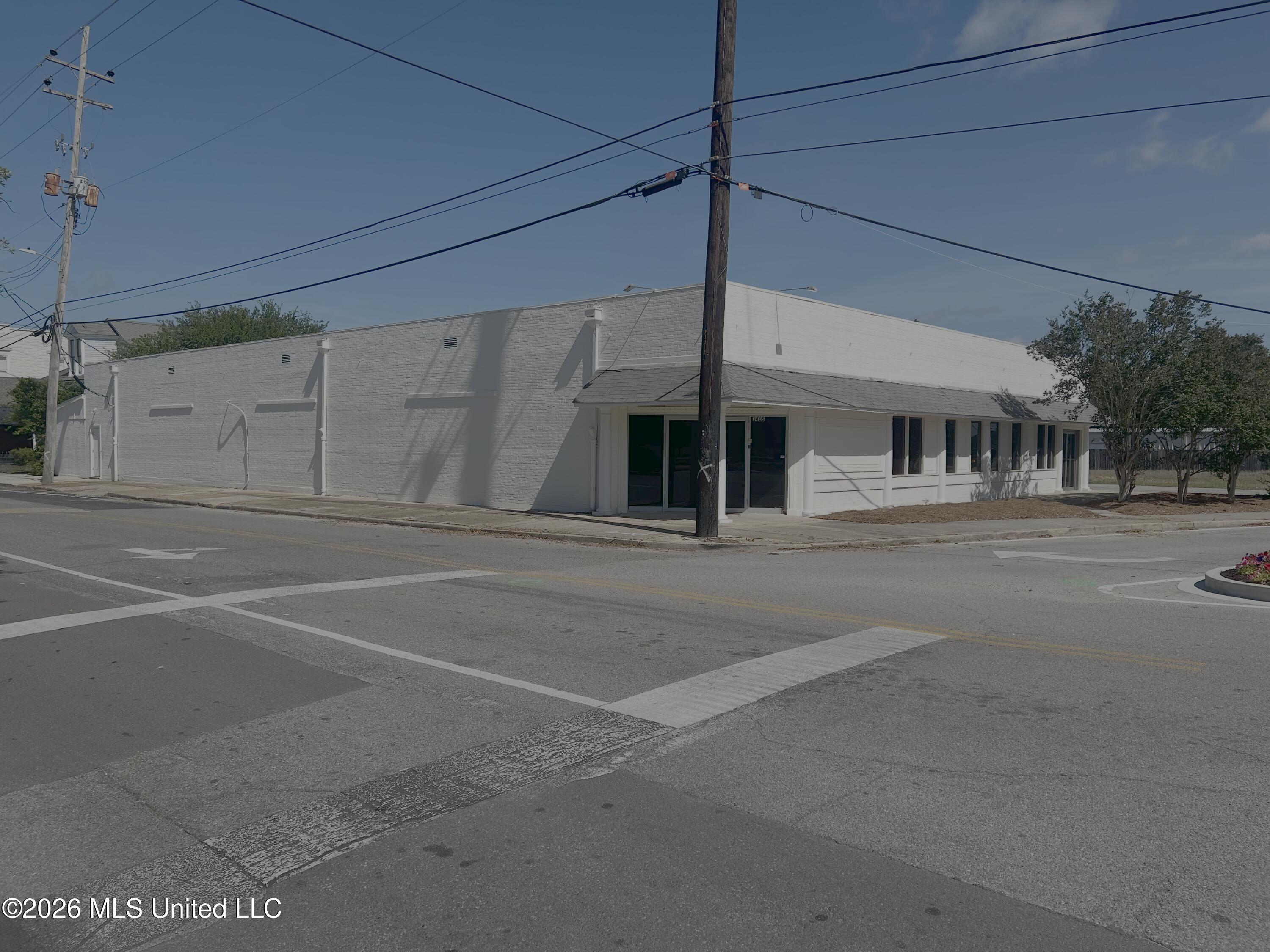 3405 Pascagoula St, Pascagoula, MS 39567