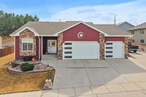 943 Sagewood Street, Rapid City, SD, 57701 | Card Image
