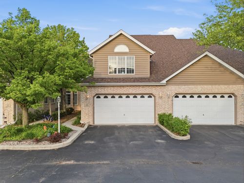 18 Moorings Dr, Palos Heights, IL, 60463-1052 | Card Image