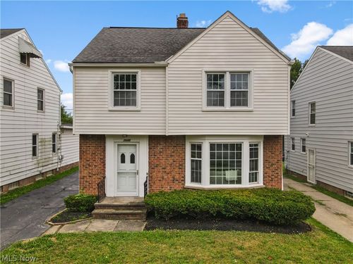 3646 Lindholm Rd, Shaker Heights, OH, 44120-5127 | Card Image