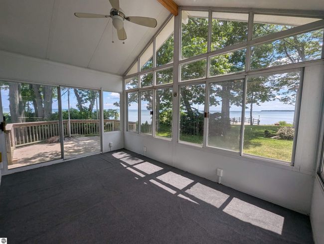 122 N Huron Rd, House other with 3 bedrooms, 2 bathrooms and null parking in Au Gres MI | Image 33