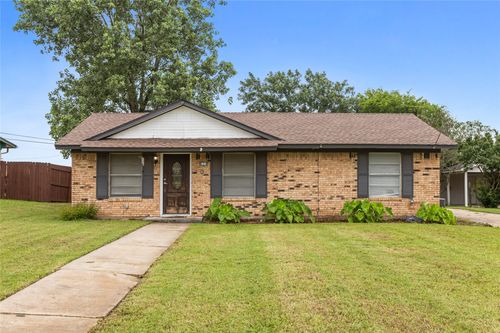 814 S Western Hills Dr, Howe, TX, 75459-2856 | Card Image