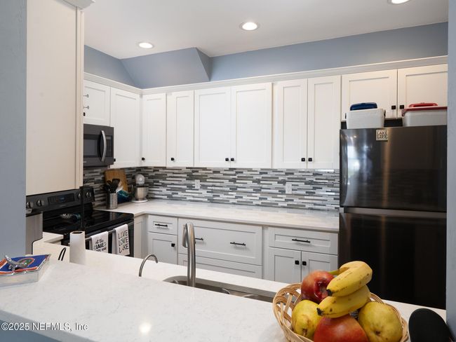 21126 Ne 101 St Avenue, Townhouse with 2 bedrooms, 3 bathrooms and null parking in MELROSE FL | Image 8