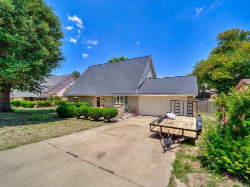 6930 Trailcrest Dr, Dallas, TX, 75232-3552 | Card Image
