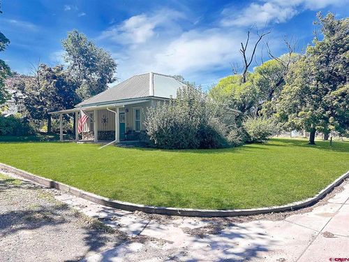 138 Delta Ave, Paonia, CO, 81428-5032 | Card Image