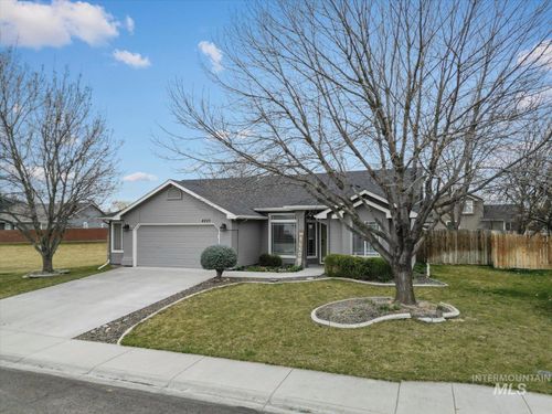 4225 E Park Ridge Dr, Nampa, ID, 83687-8755 | Card Image