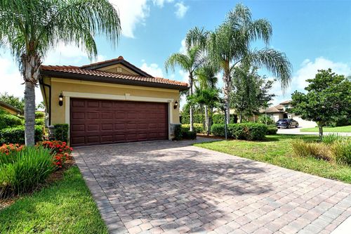 6743 Haverhill Ct, Lakewood Ranch, FL, 34202-2903 | Card Image
