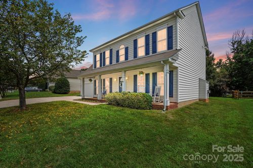 916 Knightsbridge Rd, Fort Mill, SC, 29708-6958 | Card Image
