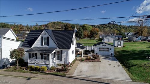 117 Main St, Salesville, OH, 43778-9596 | Card Image