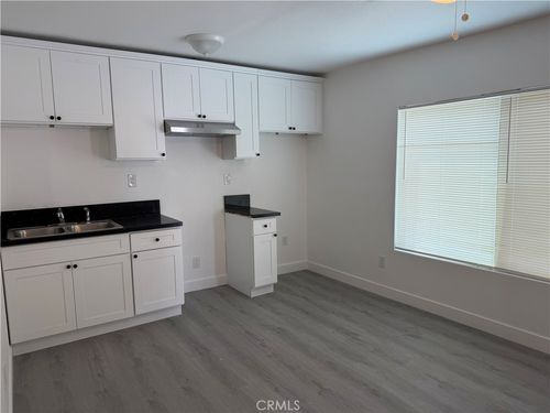 714 Atlantic Avenue, Long Beach, CA, 90813 | Card Image