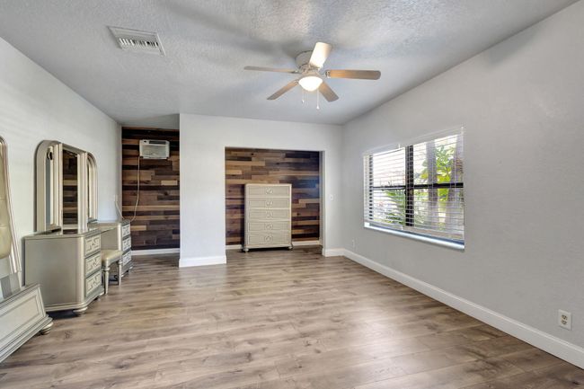 17748 Orange Grove Blvd, House other with 4 bedrooms, 2 bathrooms and null parking in Loxahatchee FL | Image 13