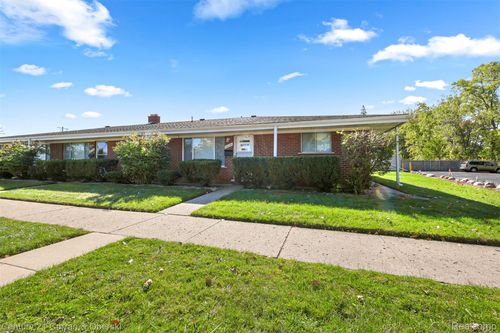 7305 Arno Ave, Allen Park, MI, 48101-1901 | Card Image