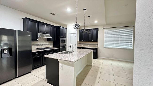 2132 Hat Bender Loop, House other with 4 bedrooms, 3 bathrooms and 2 parking in Round Rock TX | Image 4