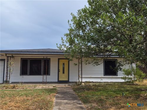 1010 E Church St, Cuero, TX, 77954-2102 | Card Image