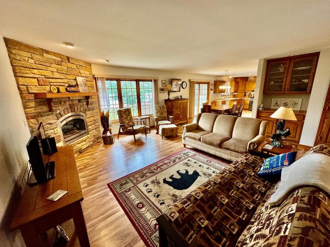 2027 The Point Rd W, House other with 4 bedrooms, 4 bathrooms and 2 parking in Tomahawk WI | Image 9