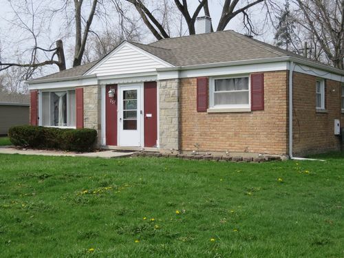 257 Minocqua St, Park Forest, IL, 60466-1942 | Card Image