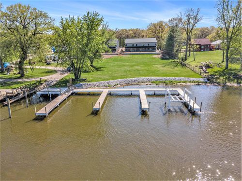 4-10371 N Cedar Dr, Grand Haven, MI, 49417-9720 | Card Image