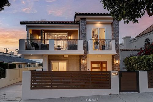 527 Avenue C, Redondo Beach, CA, 90277 | Card Image