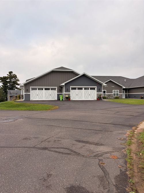 1368 Cypress Ct, Altoona, WI, 54720-2234 | Card Image