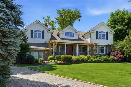 2 Shore Dr, Manhasset, NY, 11030-1019 | Card Image
